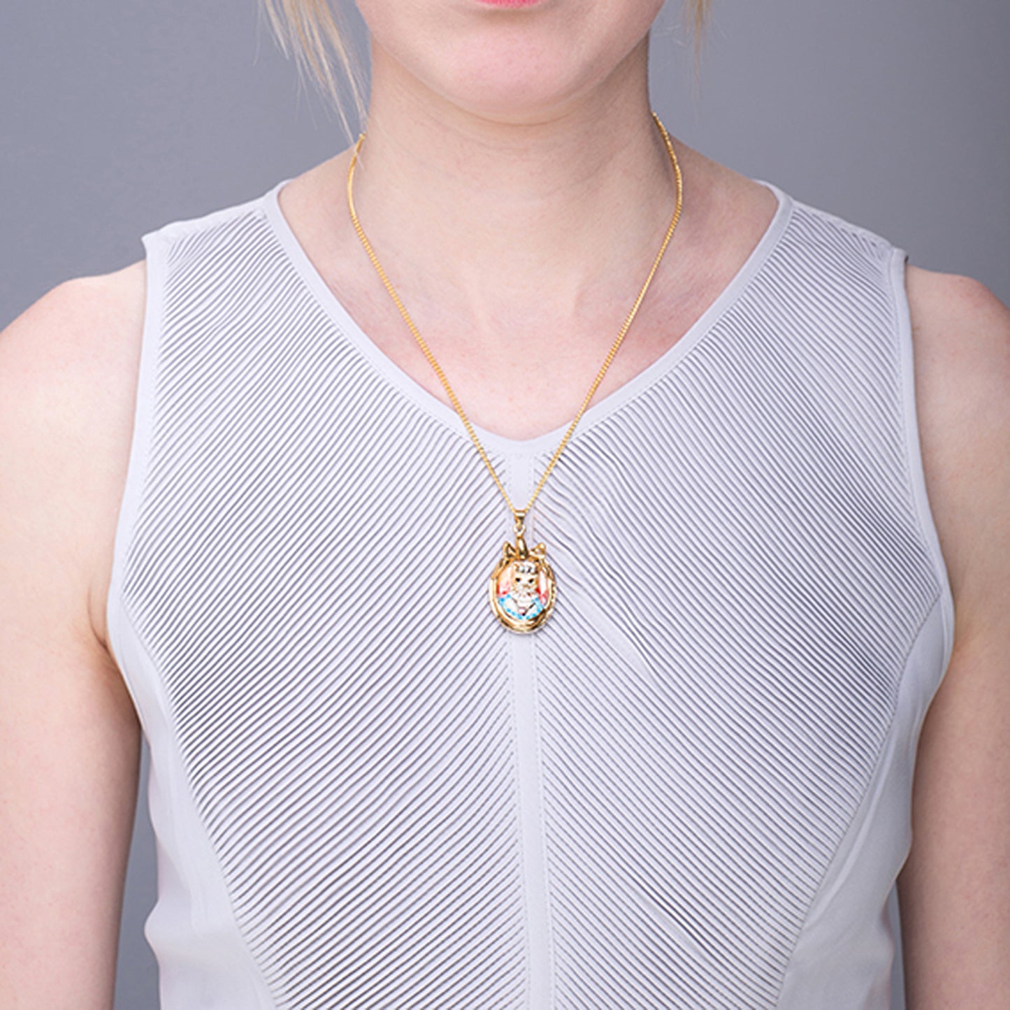 Countess Naia Cat Cameo Portrait Pendant Necklace